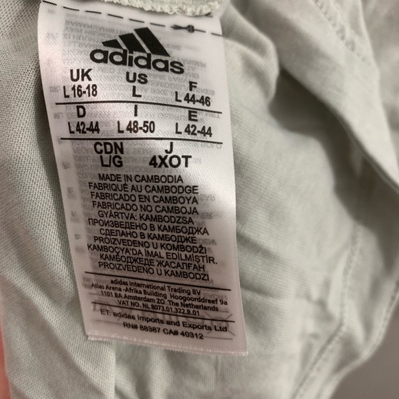 BNWT official Adidas Low Back T-shirt for womens - size large - Picture 6 of 6